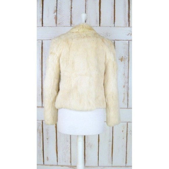 Vintage cropped rabbit fur jacket/off white/ivory/beige fur coat/bridal/wedding - Picture 4 of 4